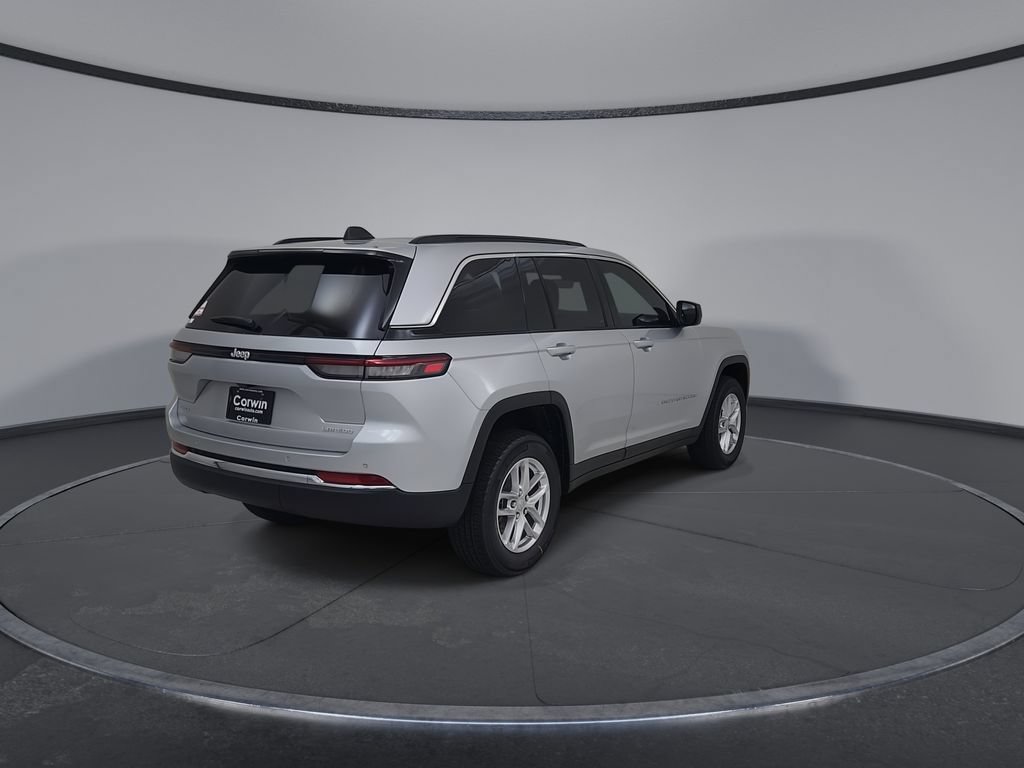 New 2026 Jeep Grand Cherokee Laredo X AWD/4WD image 14
