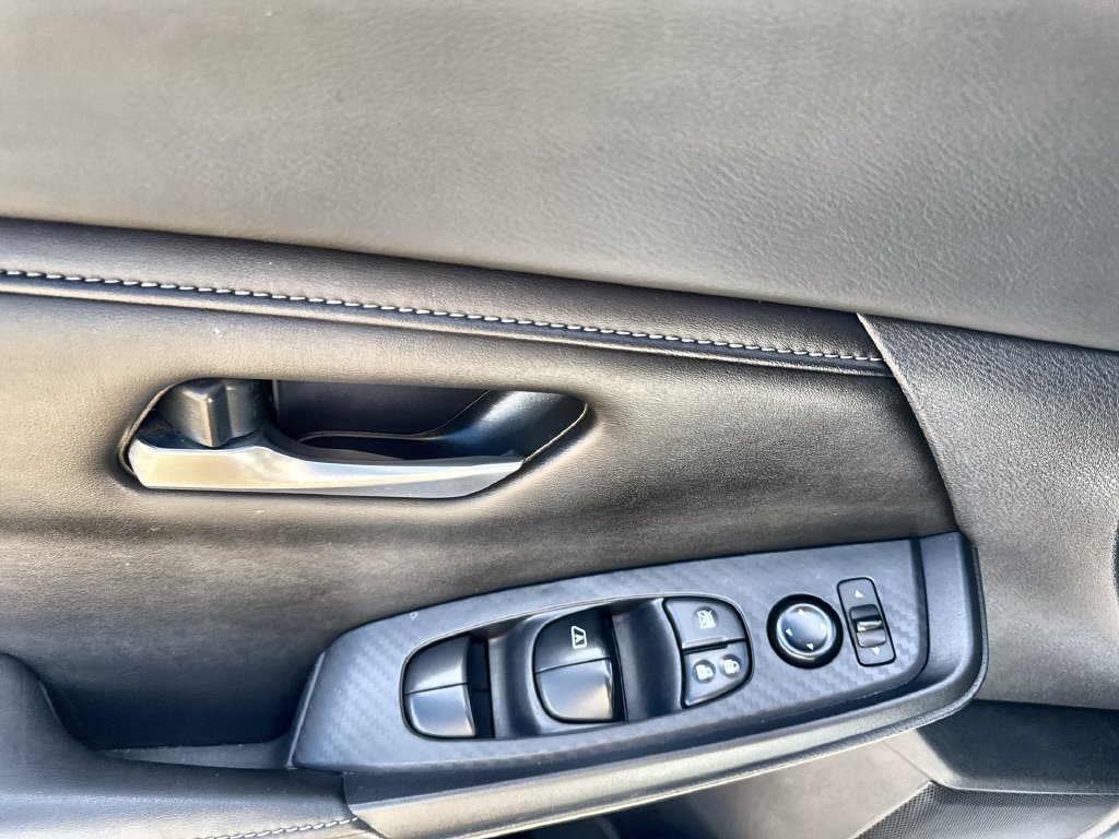Used 2022 Nissan Sentra SV FWD image 22