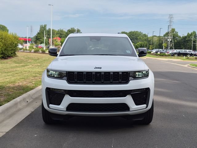 New 2026 Jeep Grand Cherokee Limited AWD/4WD image 16