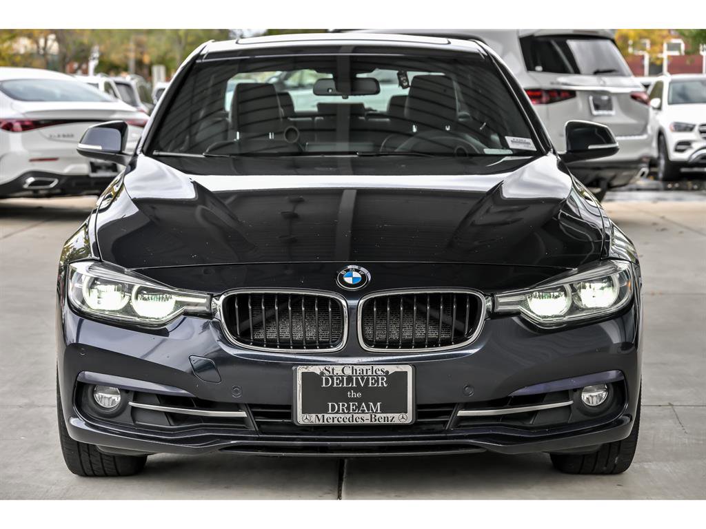 Used 2017 BMW 330i xDrive Sedan image 2