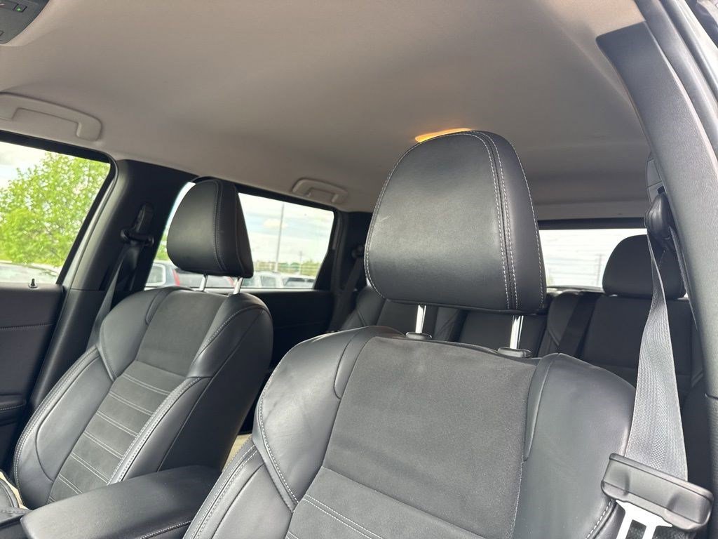 Used 2024 Mitsubishi Outlander SE AWD/4WD image 10