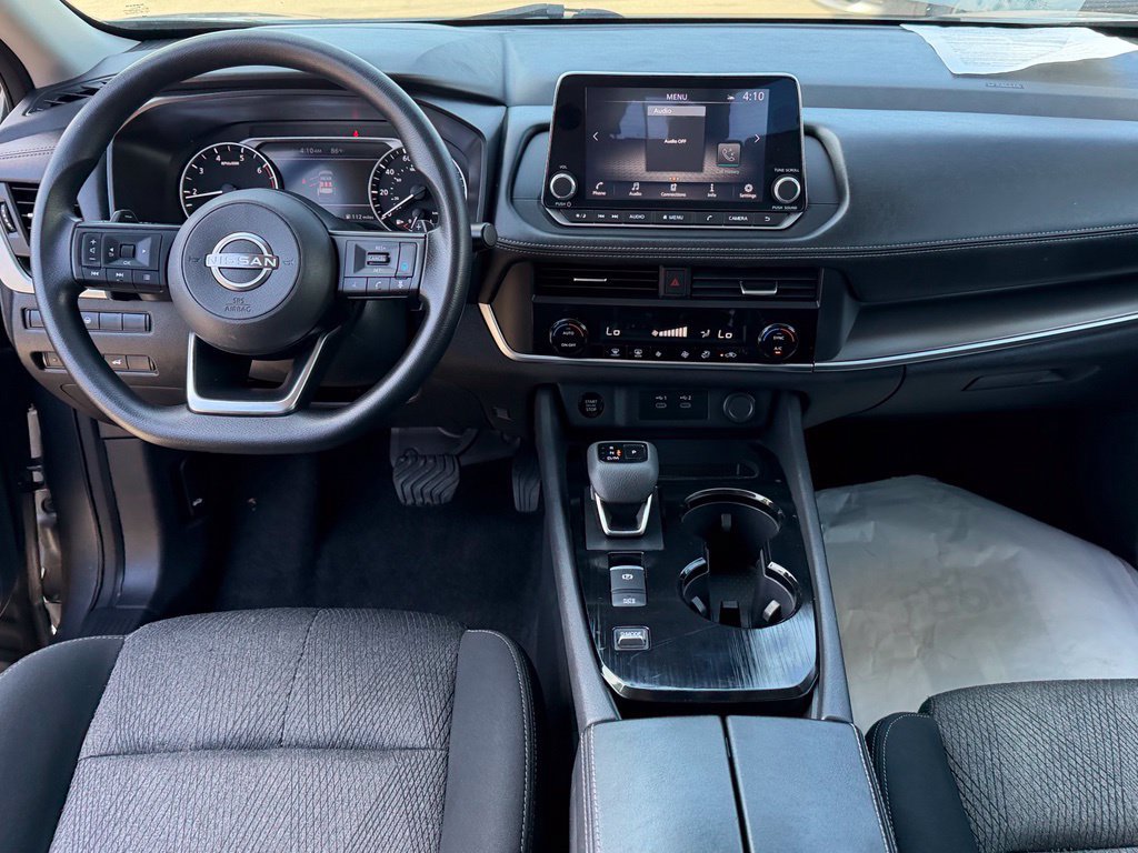 Certified 2024 Nissan Rogue SV FWD image 20
