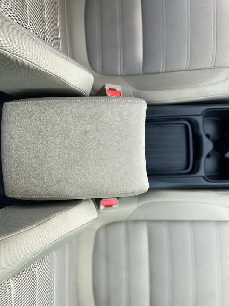Used 2020 Honda CR-V LX image 23