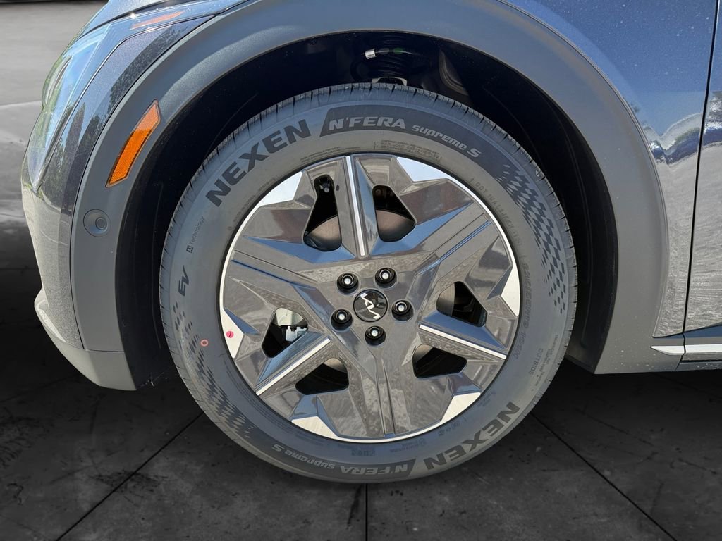 New 2025 Kia EV6 Light w/ Light LR Technology Package image 14