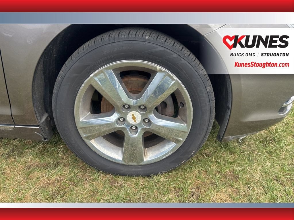 Used 2011 Chevrolet Malibu LT w/ Interface Package FWD image 3