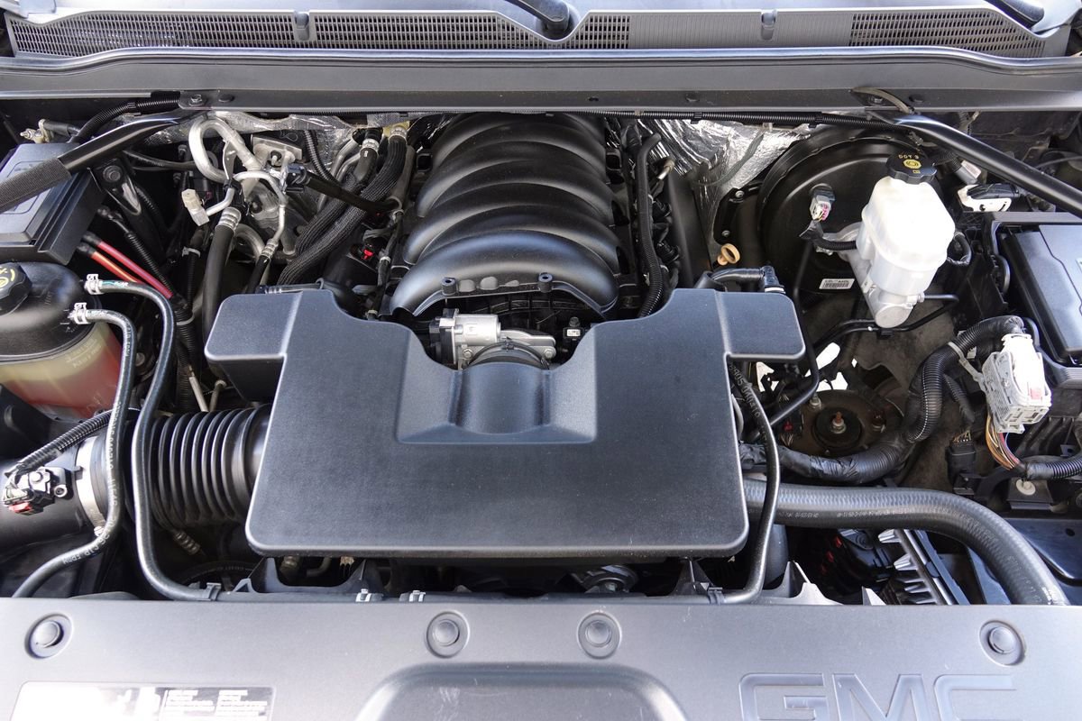 Used 2018 GMC Yukon SLT w/ Open Road Package image 36