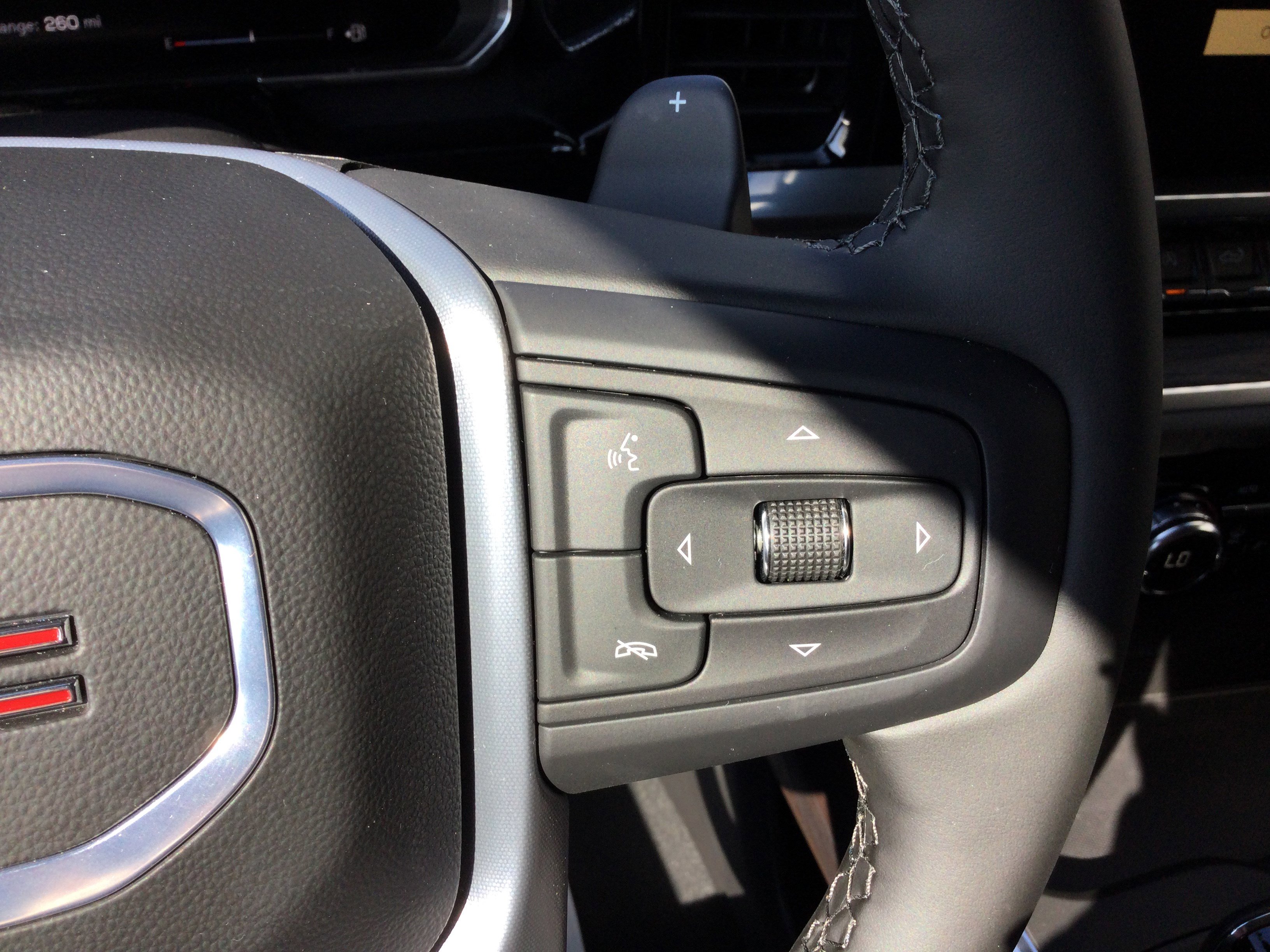 New 2026 GMC Sierra 1500 SLT w/ SLT Premium Package image 17