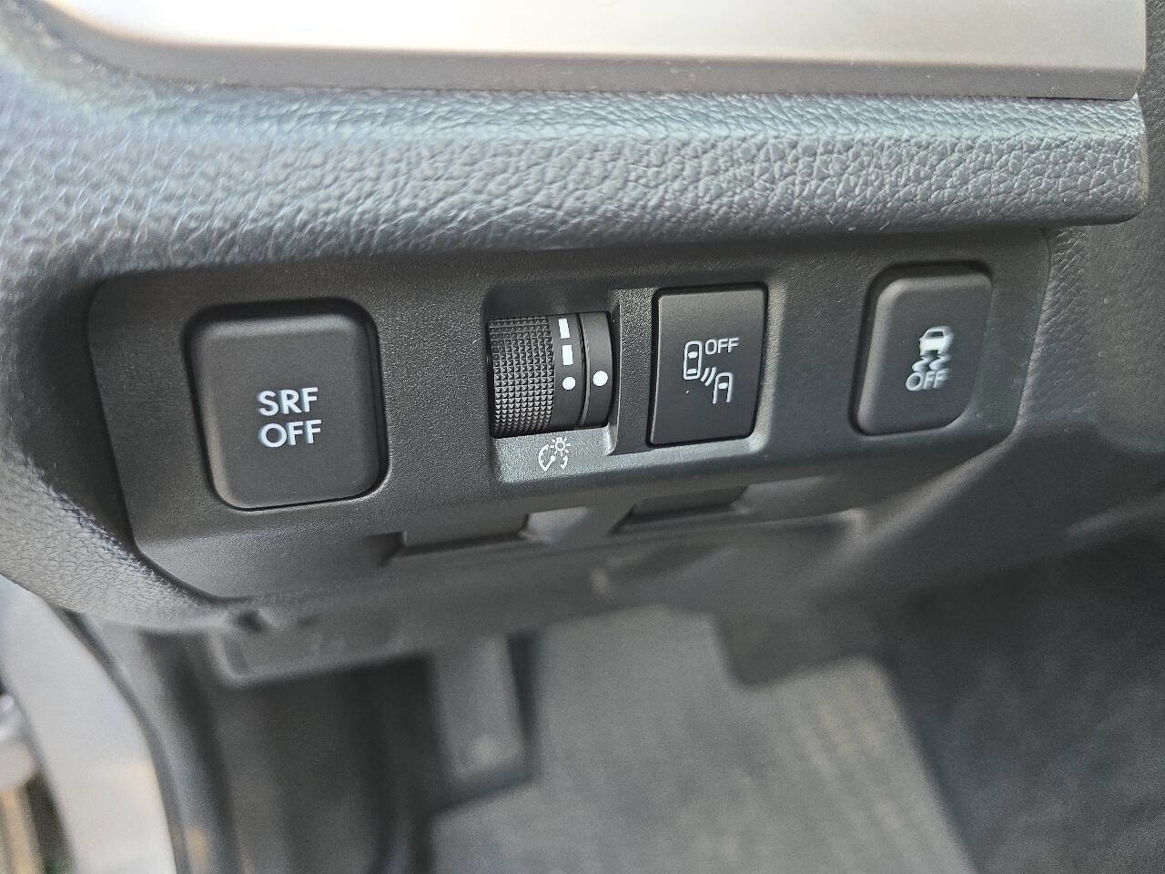 Used 2017 Subaru Forester 2.5i Premium image 6
