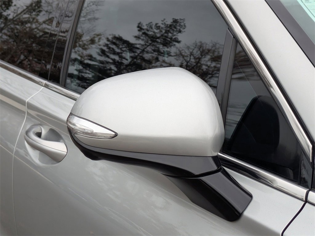 Certified 2022 Hyundai Santa Fe Limited image 10