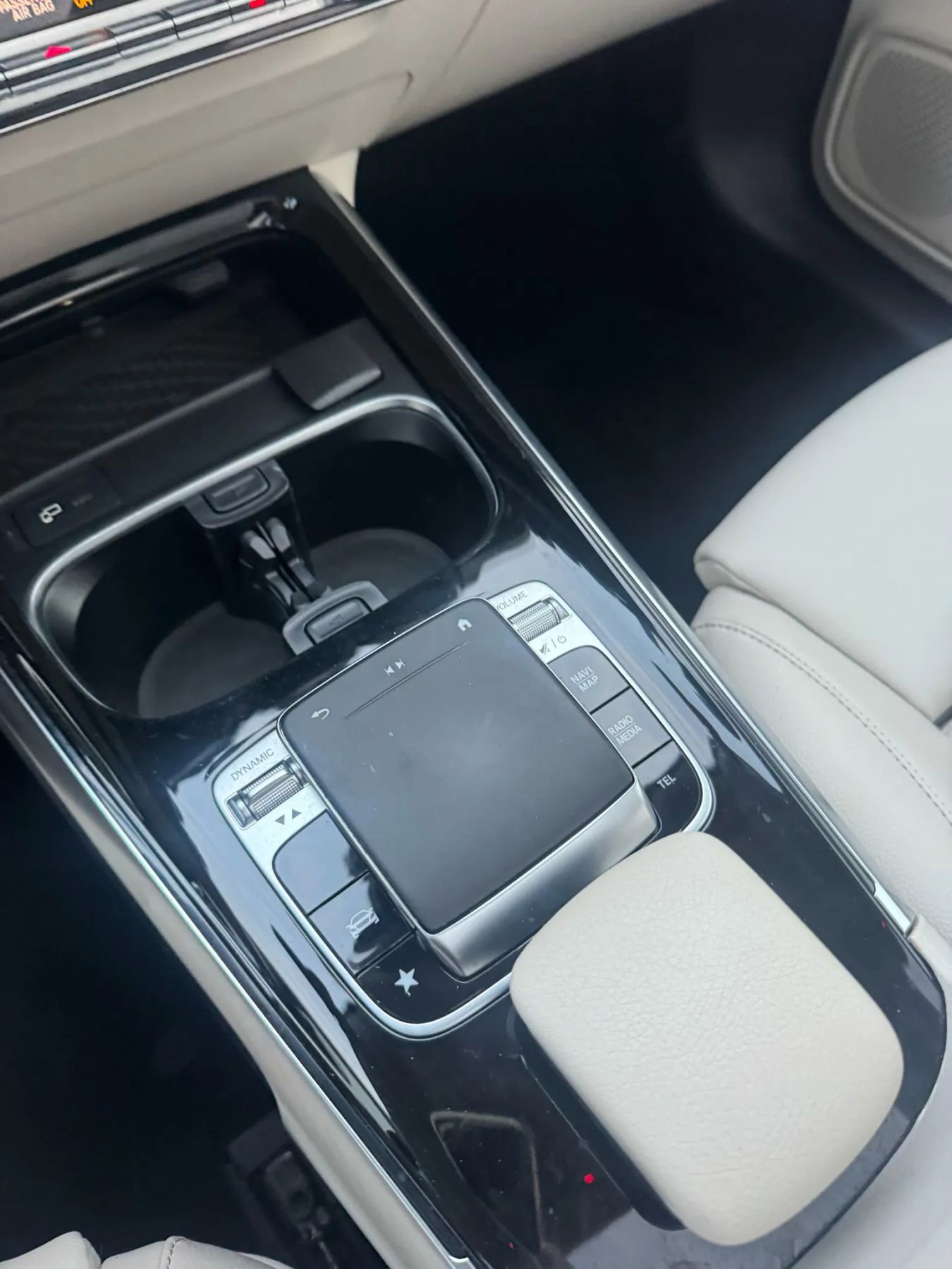 Used 2020 Mercedes-Benz GLB 250 image 22
