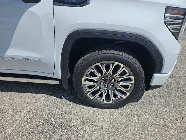 New 2026 GMC Sierra 1500 Denali Ultimate image 11