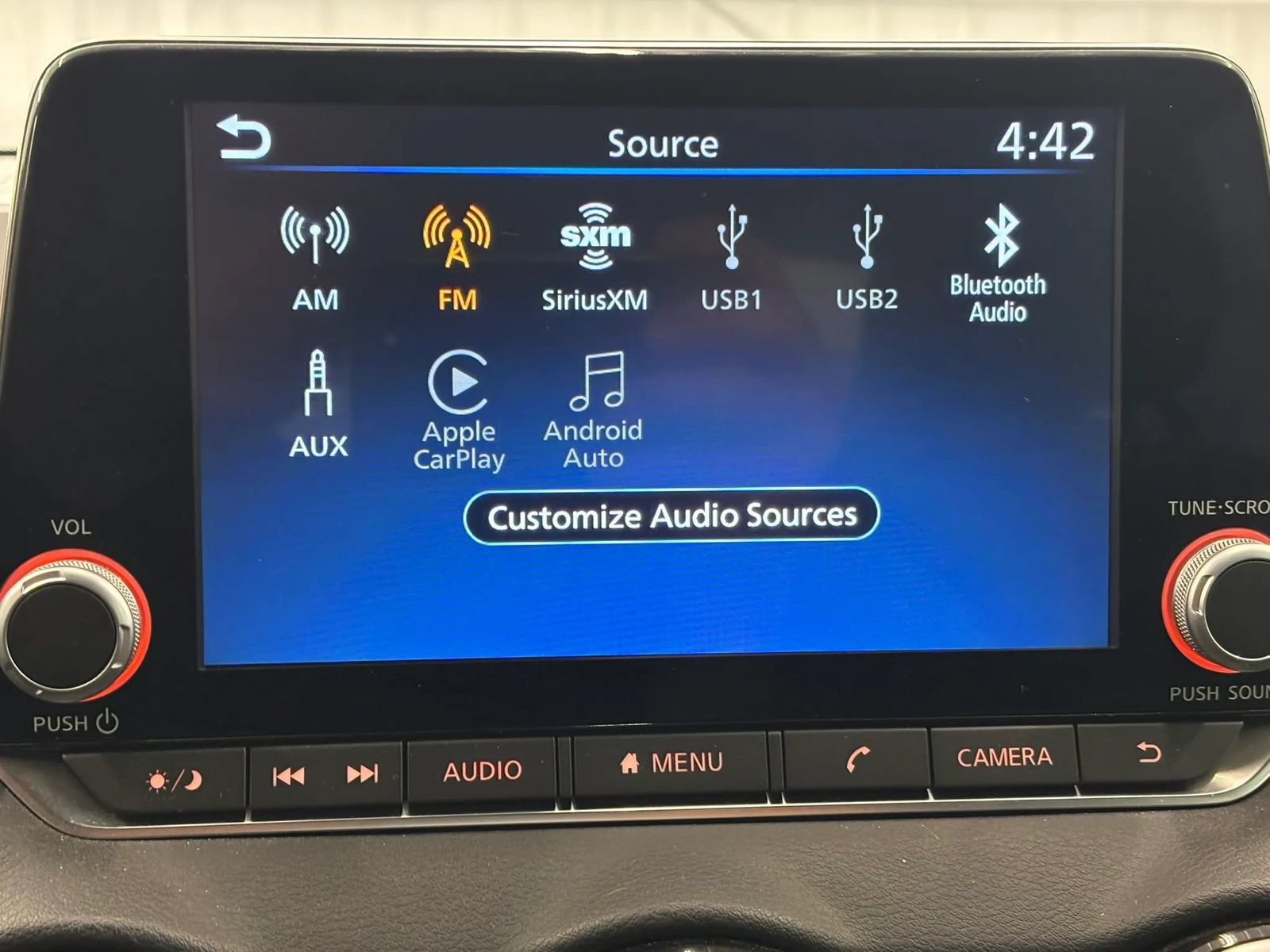 Used 2022 Nissan Sentra SR FWD image 41