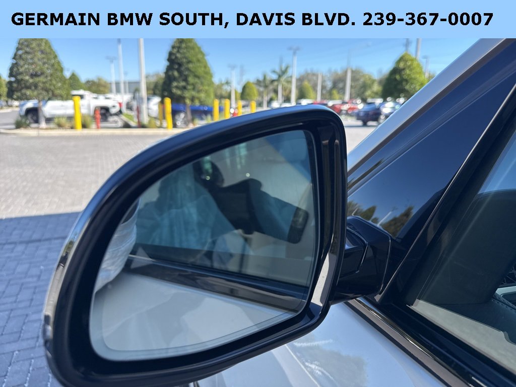 Certified 2024 BMW X7 xDrive40i w/ M Sport Package image 23