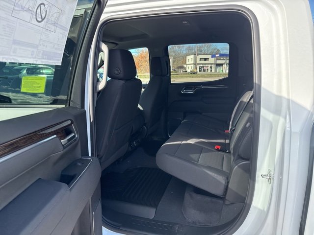 New 2026 GMC Sierra 1500 Elevation image 12