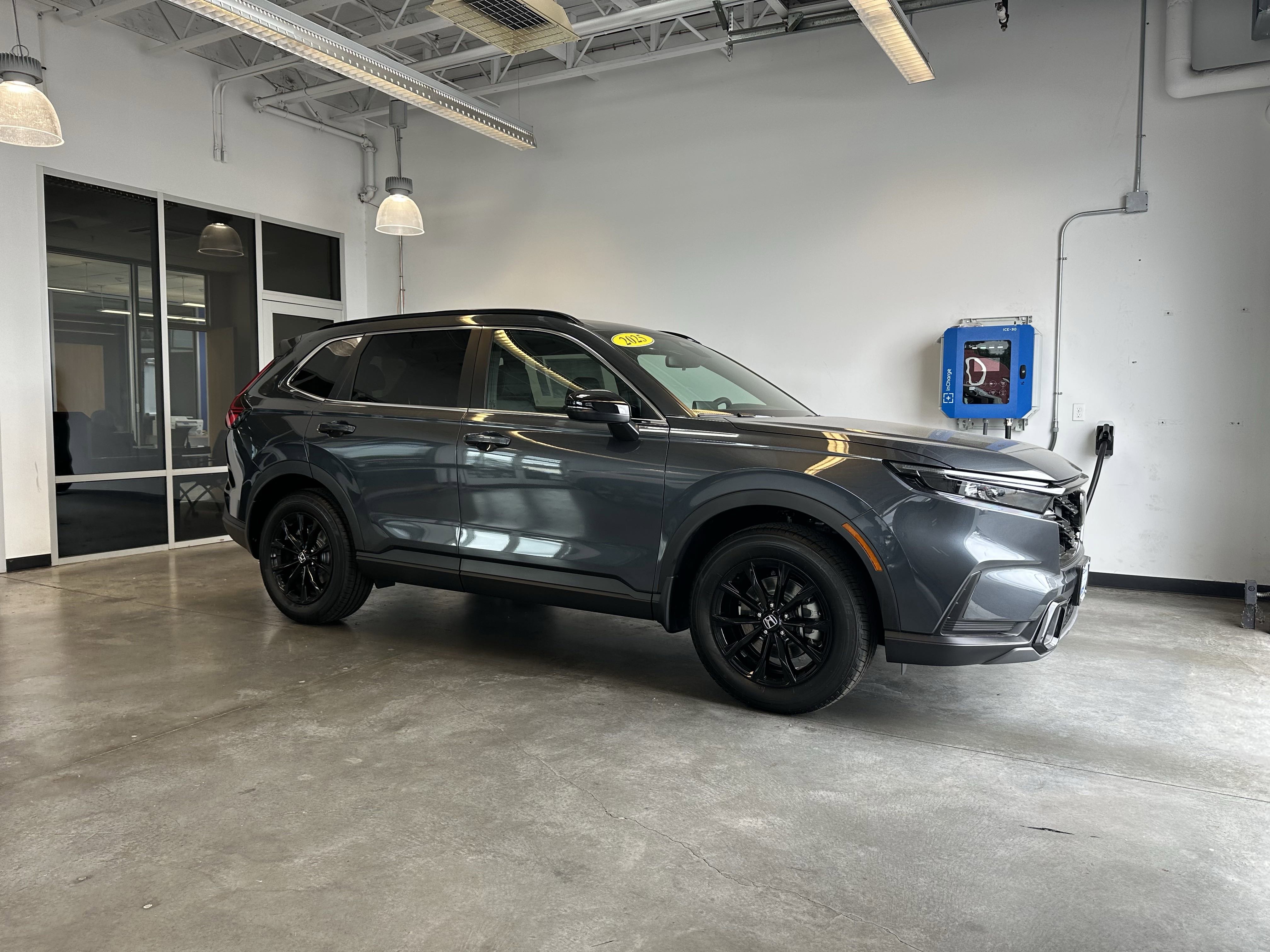 New 2025 Honda CR-V Sport