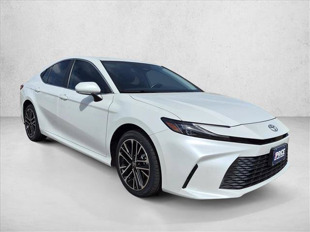 Used 2026 Toyota Camry XLE AWD/4WD video 3