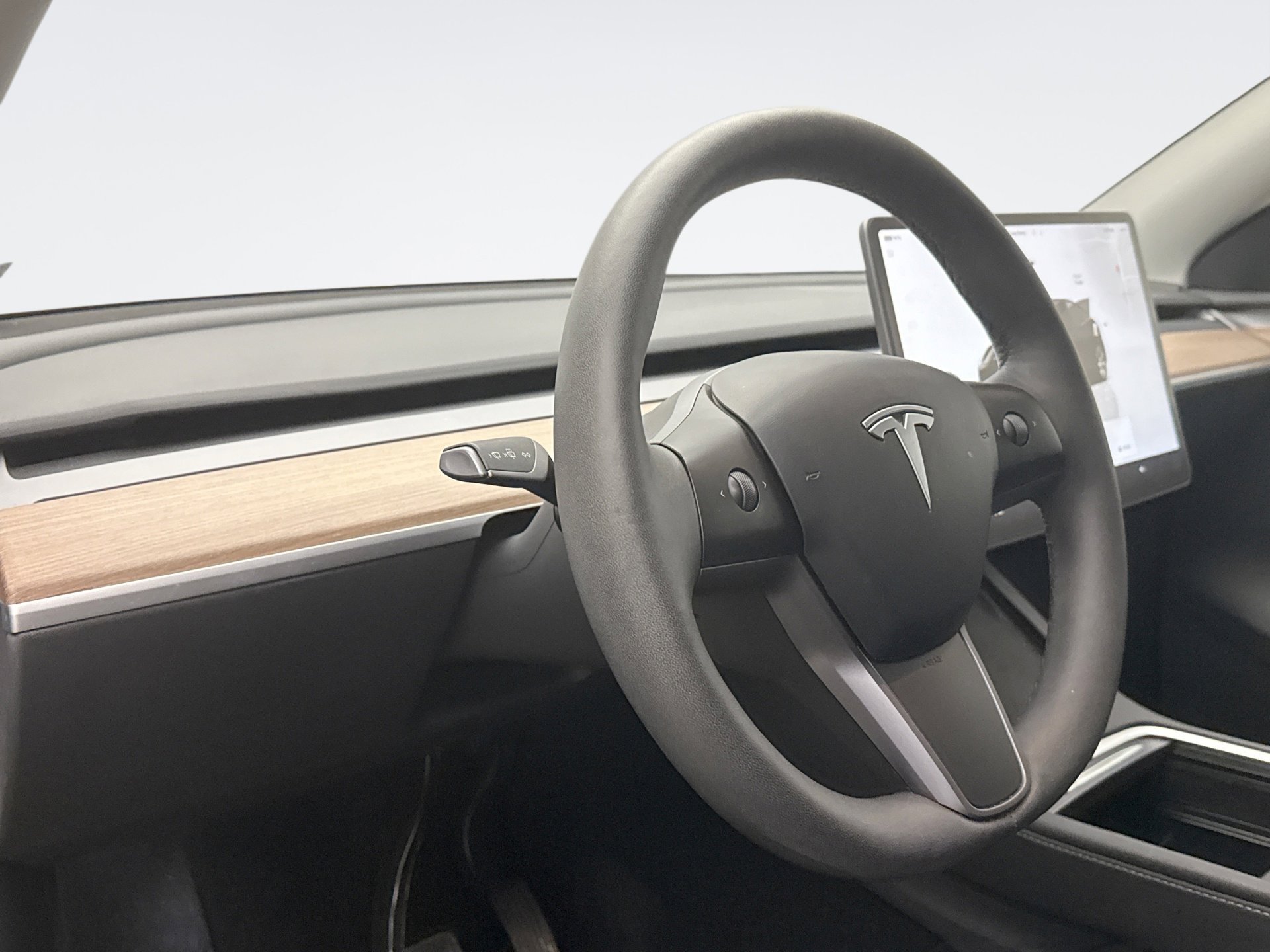 Used 2023 Tesla Model Y Long Range AWD/4WD image 7