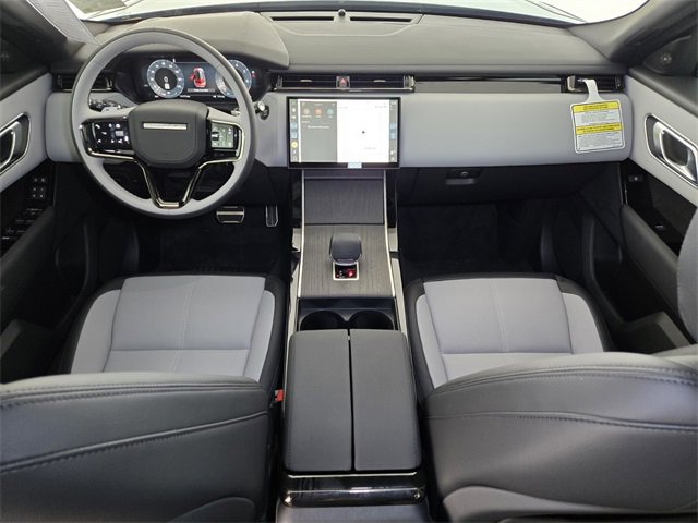 New 2026 Land Rover Range Rover Velar Dynamic SE image 4