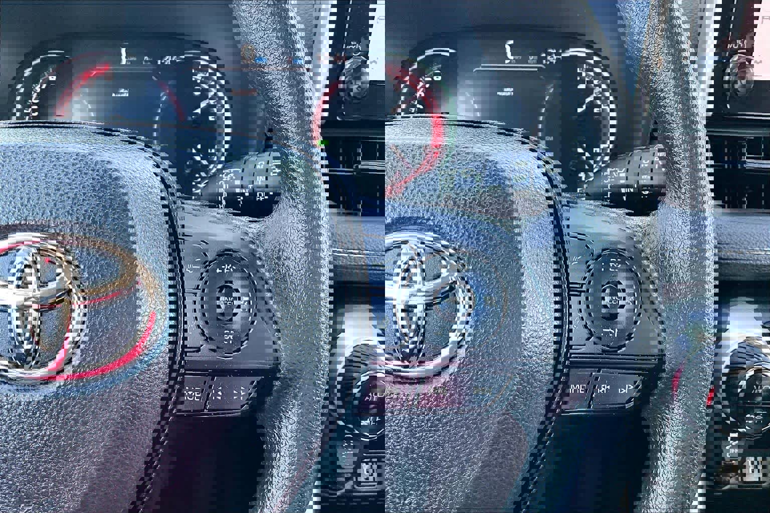 Certified 2024 Toyota RAV4 XLE image 21