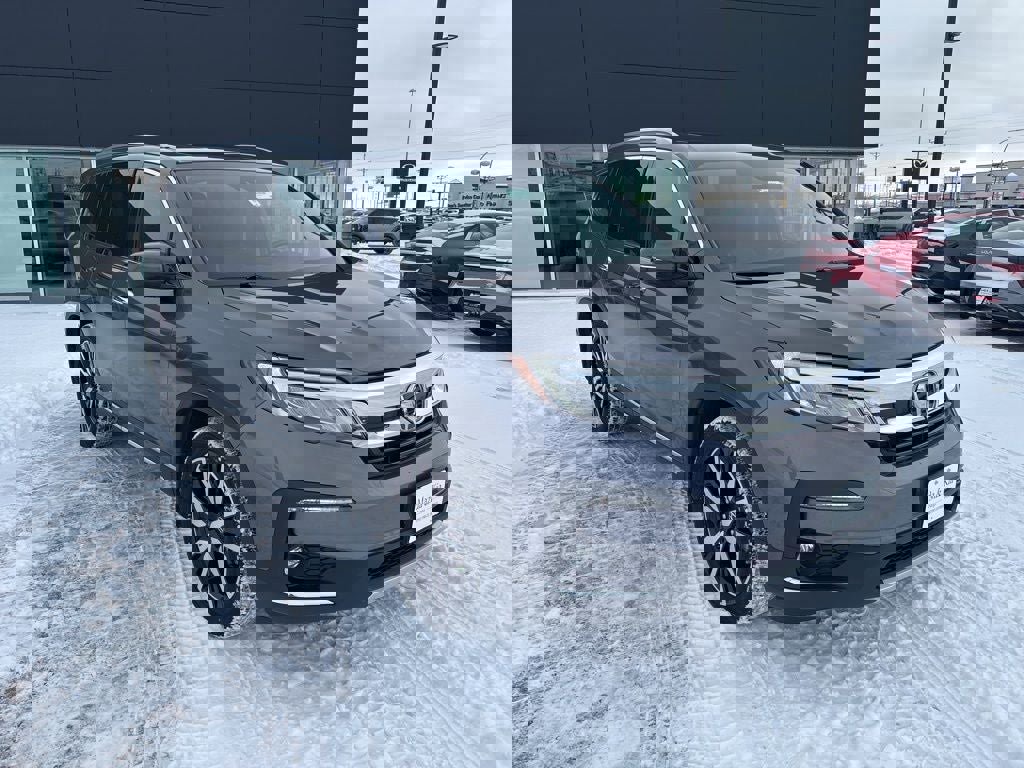 Used 2019 Honda Pilot Elite image 3