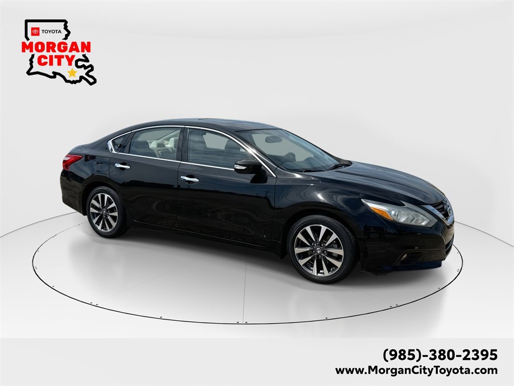 Used 2016 Nissan Altima 2.5 SV w/ Convenience Package