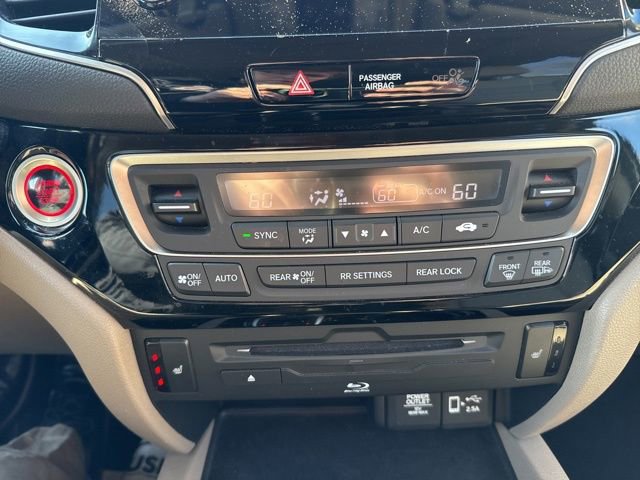 Used 2021 Honda Pilot Touring image 36
