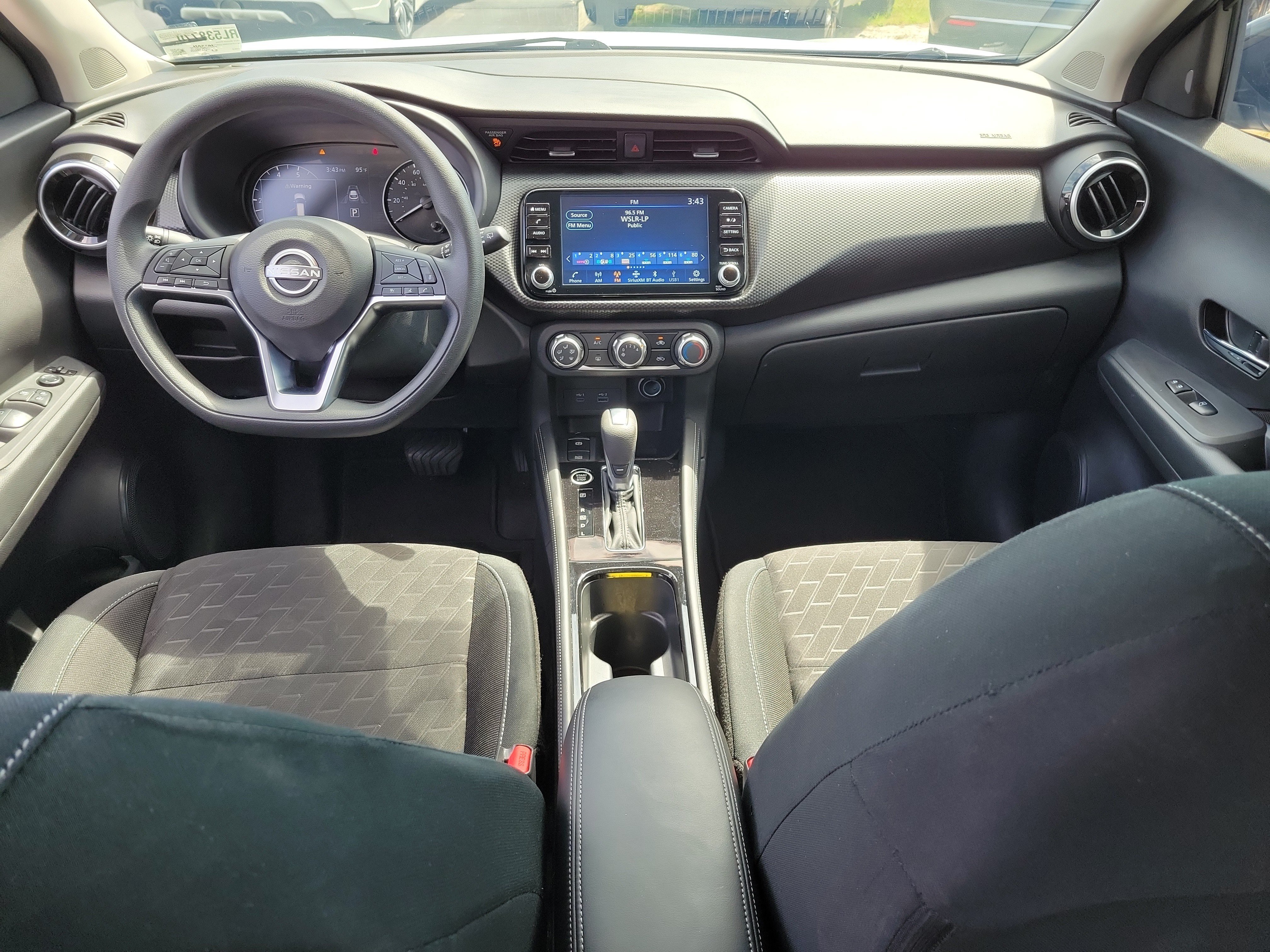 Used 2024 Nissan Kicks SV w/ Exterior Package FWD image 16