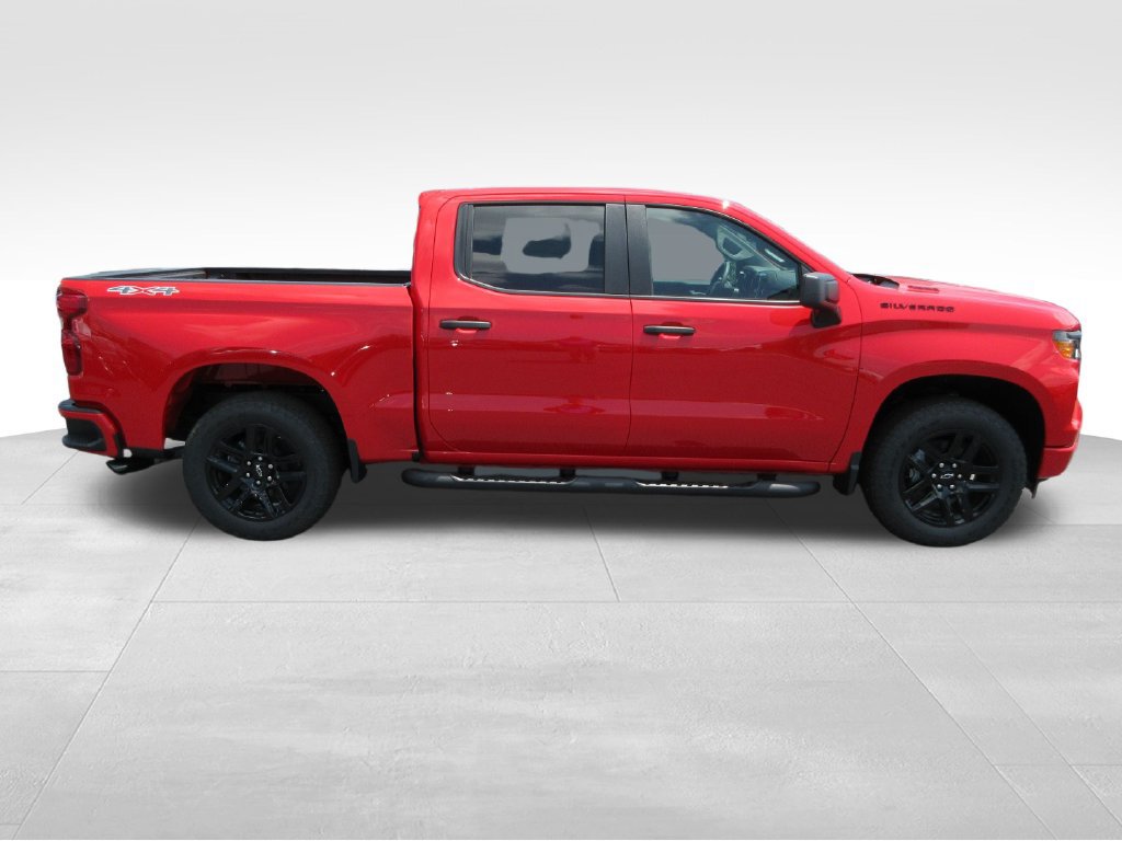New 2026 Chevrolet Silverado 1500 Custom w/ Turbomax Blackout Package AWD/4WD image 6