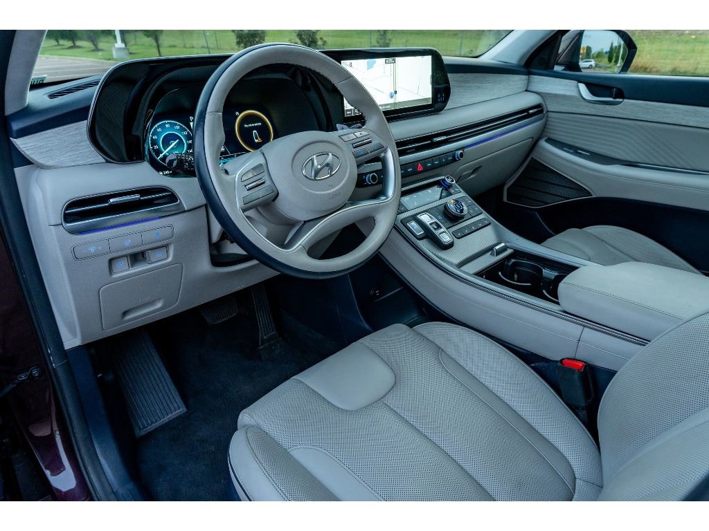 Used 2024 Hyundai Palisade Calligraphy image 11