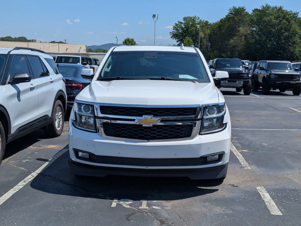 Used 2018 Chevrolet Suburban LT RWD image 5