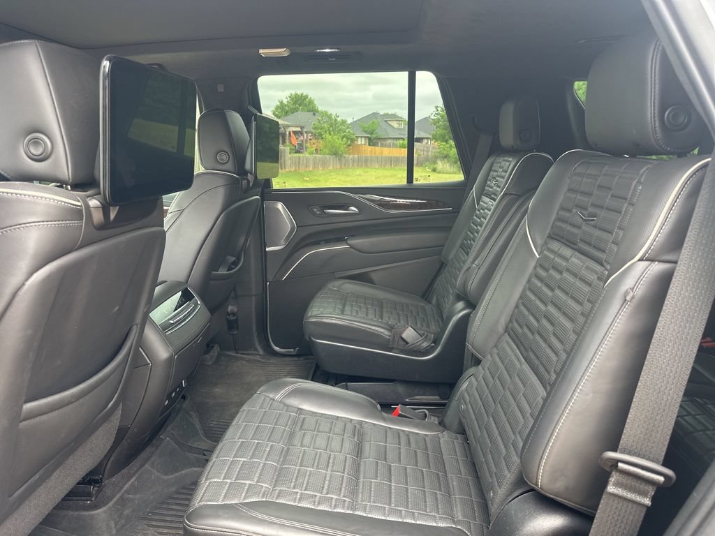Used 2023 Cadillac Escalade Sport Platinum AWD/4WD image 12
