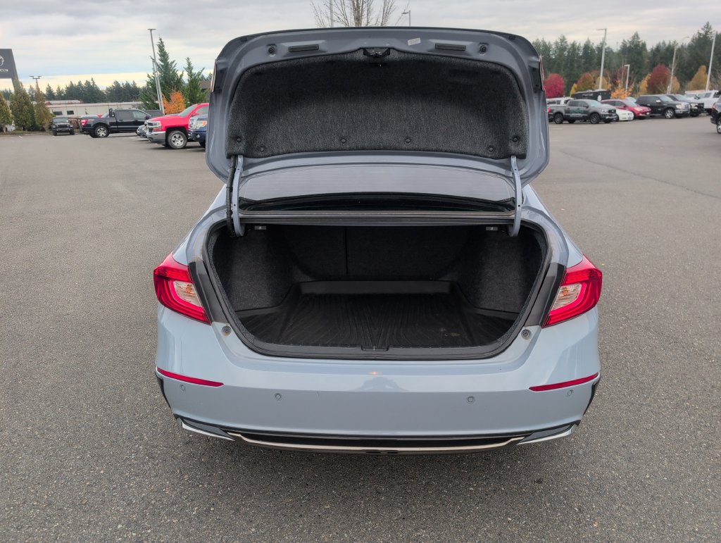 Used 2022 Honda Accord Touring image 31