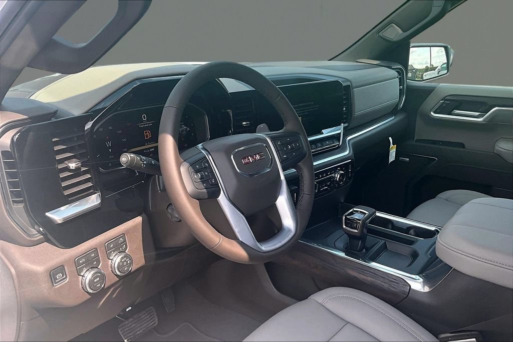 New 2026 GMC Sierra 1500 SLT w/ SLT Premium Plus Package AWD/4WD image 7
