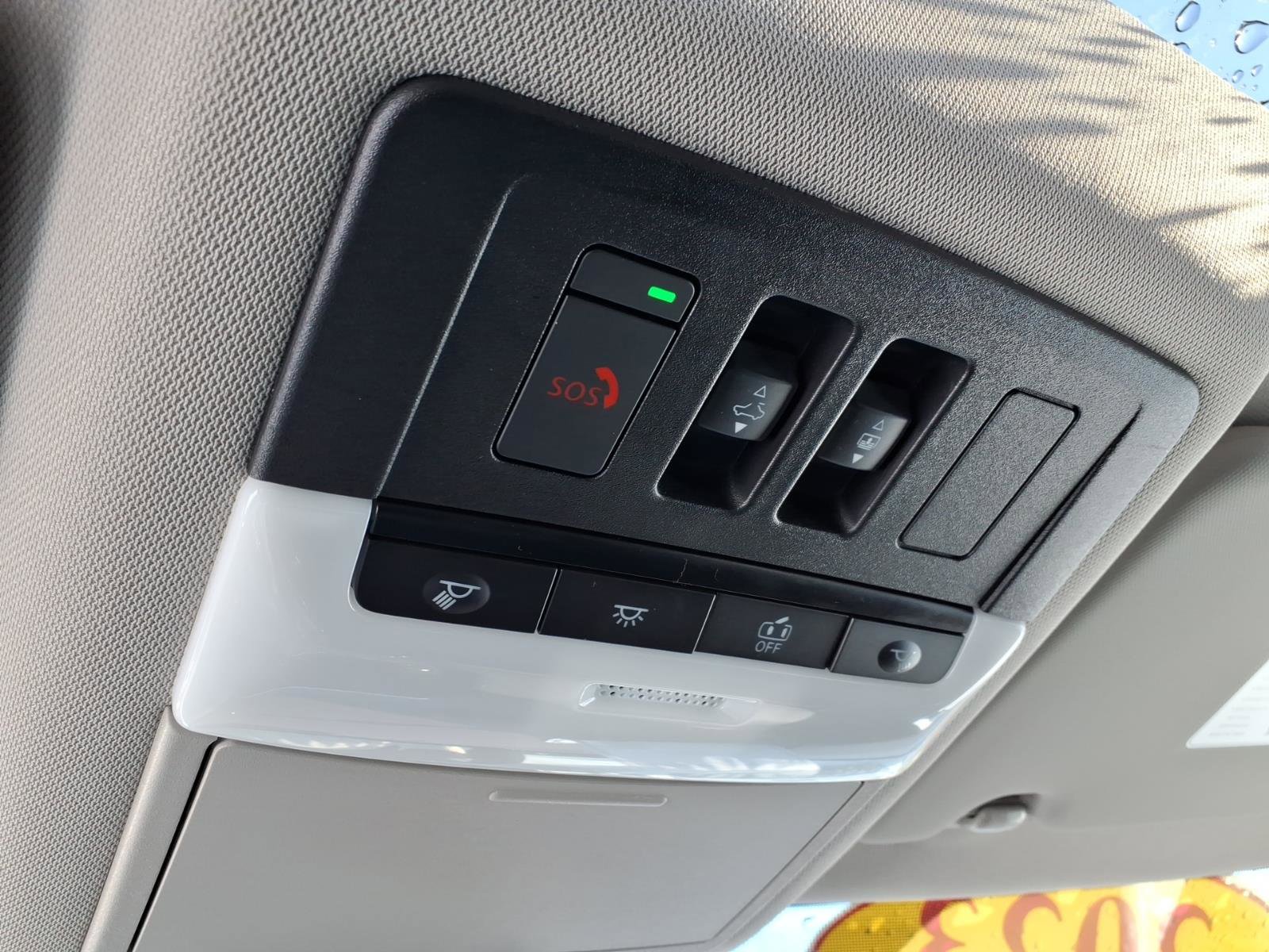 Used 2023 Nissan Rogue SV w/ SV Premium B Package image 25