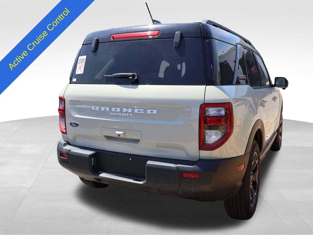 Used 2025 Ford Bronco Sport Outer Banks w/ Outer Banks Tech Package+ AWD/4WD image 14