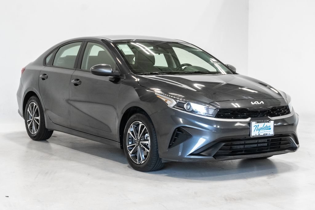 Used 2024 Kia Forte LXS FWD image 6