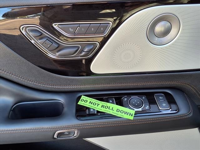 New 2025 Lincoln Aviator Black Label image 13