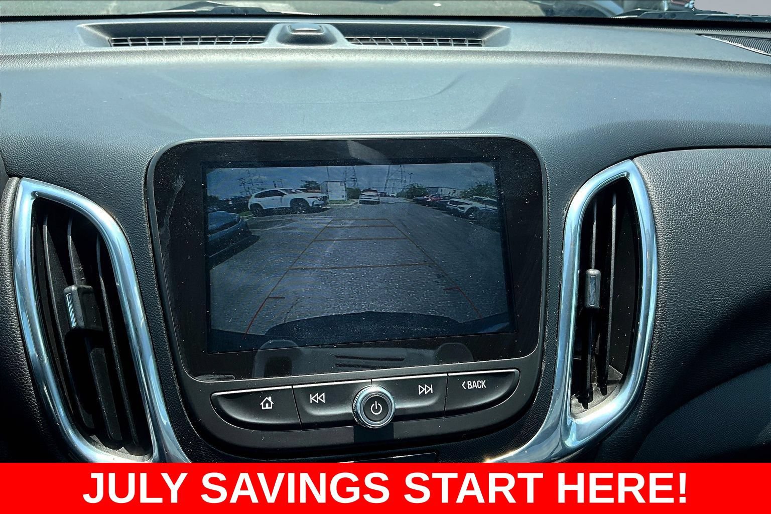 Used 2018 Chevrolet Equinox LT w/ Sun & Infotainment Package AWD/4WD image 15