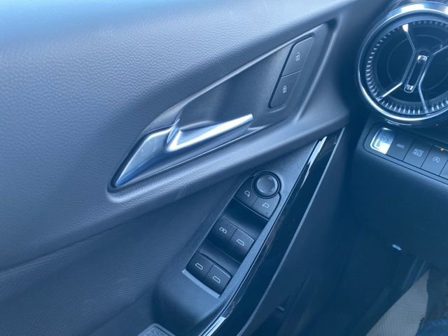 New 2026 Chevrolet Equinox LT w/ Convenience Package II image 18