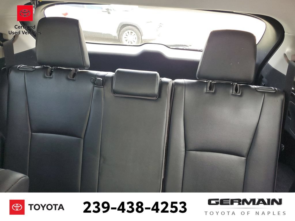 Certified 2020 Toyota Highlander XLE FWD image 21