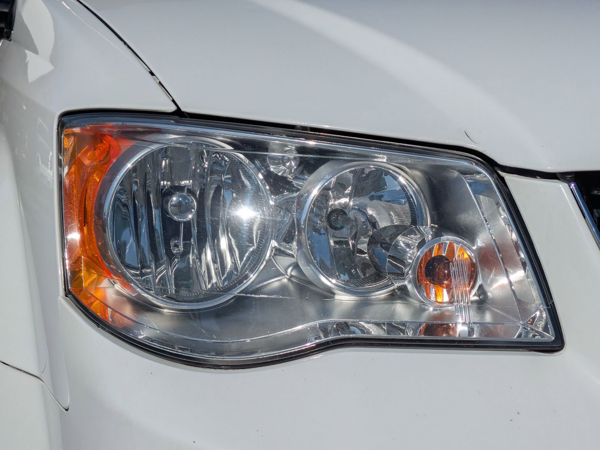 Used 2018 Dodge Grand Caravan SXT image 12