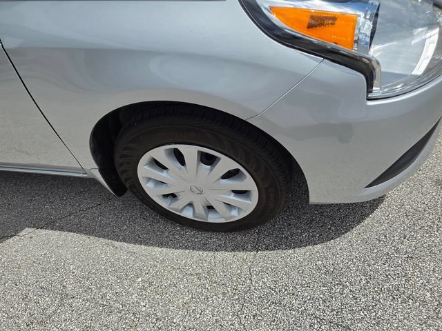 Used 2019 Nissan Versa S Plus FWD image 10
