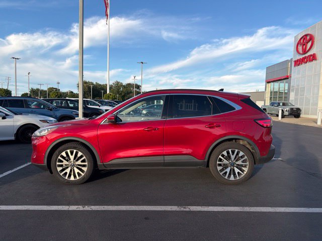 Used 2020 Ford Escape Titanium AWD/4WD image 4