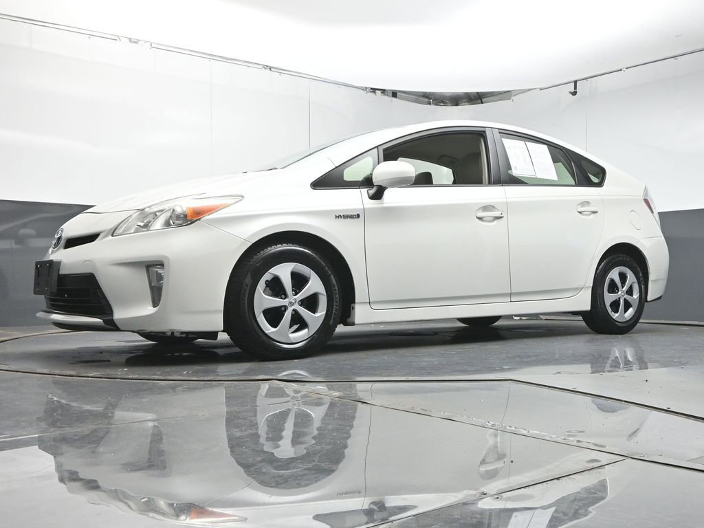 Used 2014 Toyota Prius Two FWD image 31