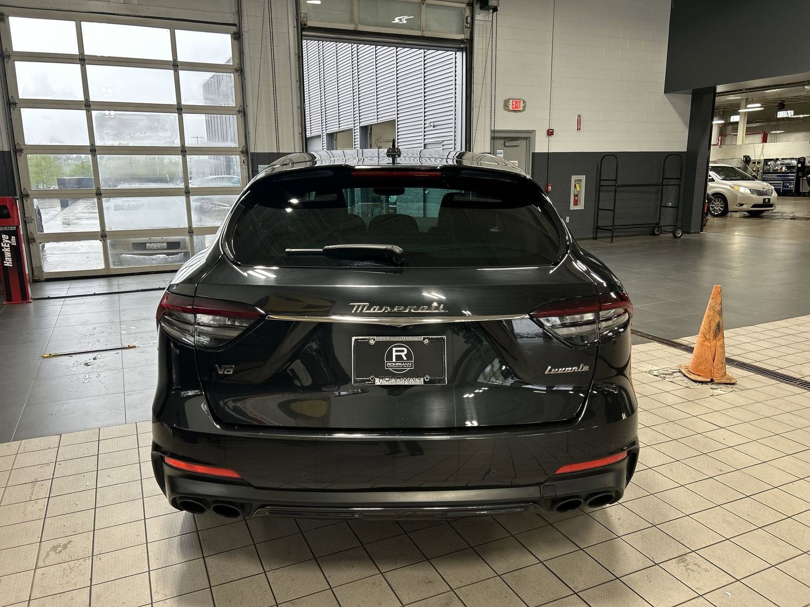 Used 2023 Maserati Levante Modena S AWD/4WD image 37