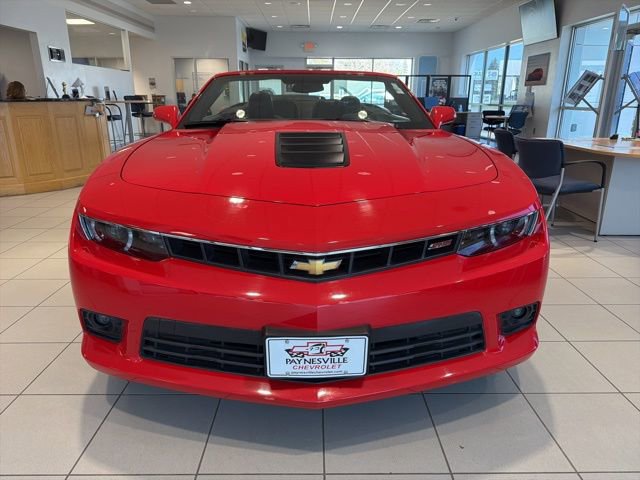Used 2015 Chevrolet Camaro SS w/ RS Package RWD image 3