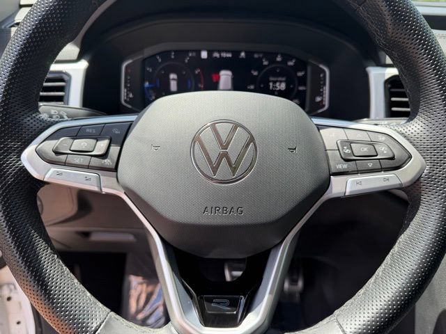 Used 2023 Volkswagen Atlas SEL R-Line AWD/4WD image 23