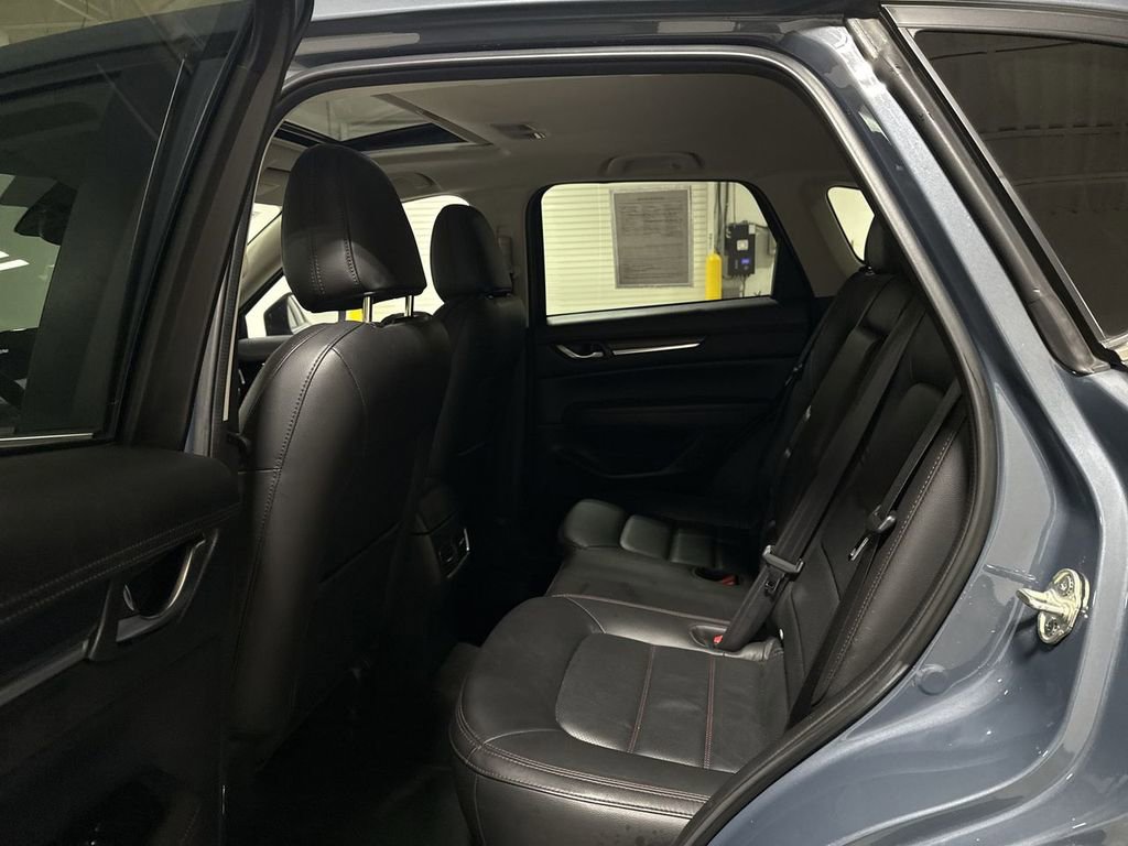Used 2024 MAZDA CX-5 Carbon Edition image 24