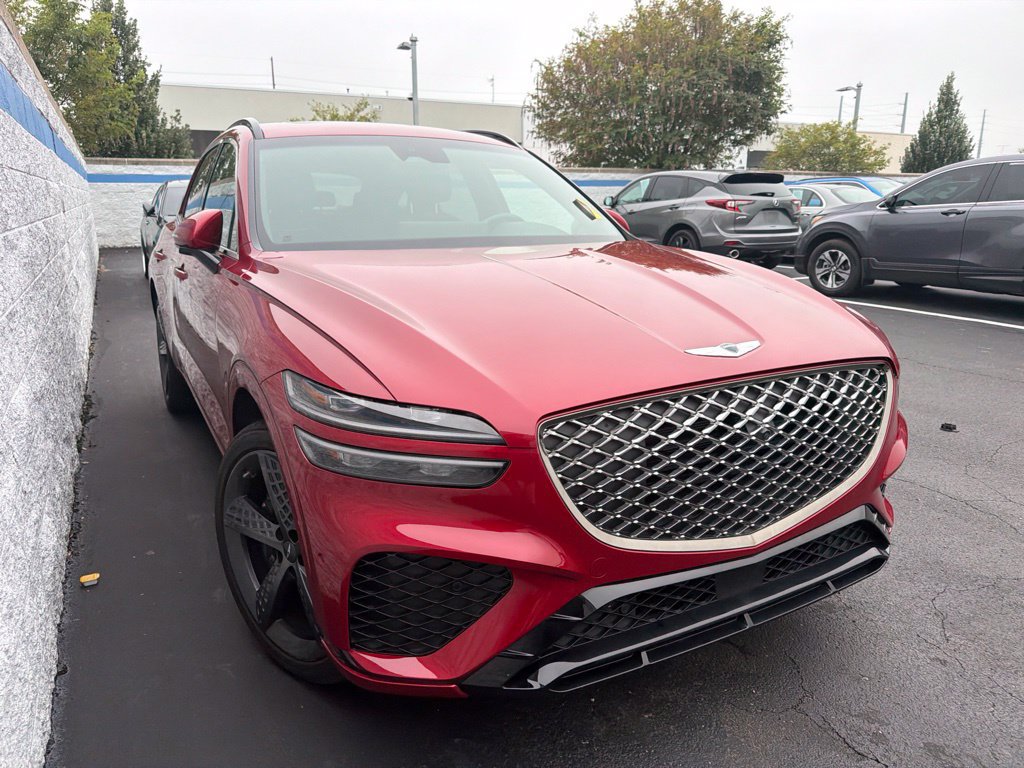 Used 2022 Genesis GV70 3.5T Sport w/ Sport Prestige Package AWD/4WD image 4