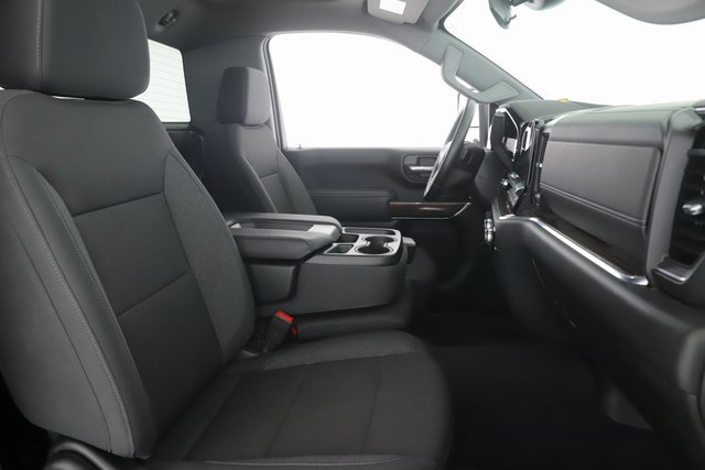 Used 2024 GMC Sierra 3500 SLE w/ SLE Convenience Package image 29